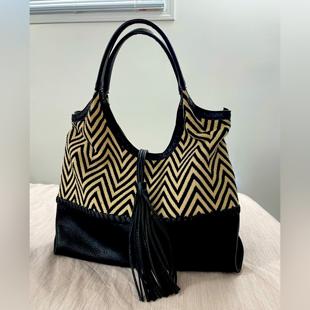 EUC woven faux learher shoulder bag